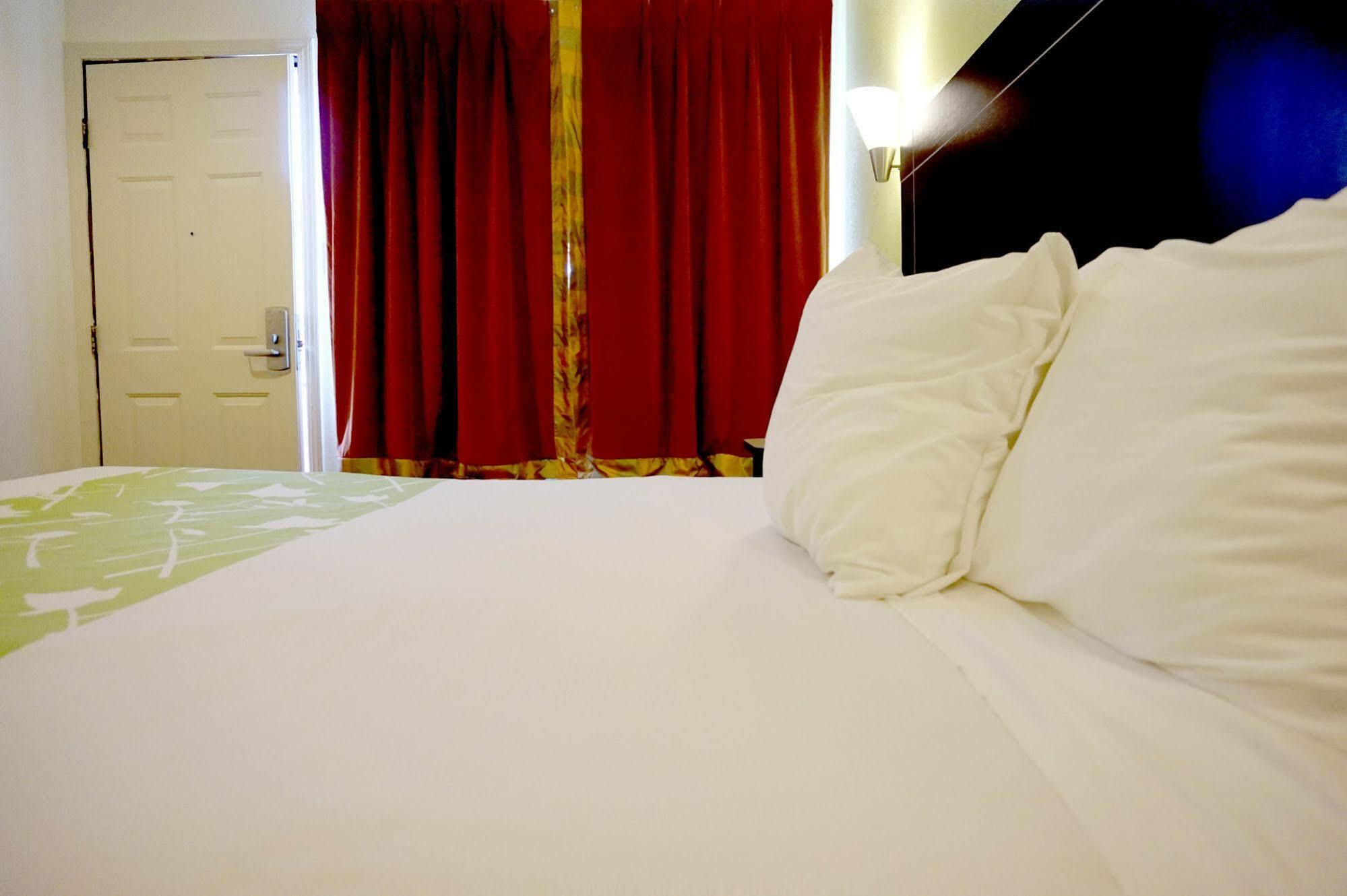 Piedmont Place Motel โอ๊กแลนด์ ภายนอก รูปภาพ